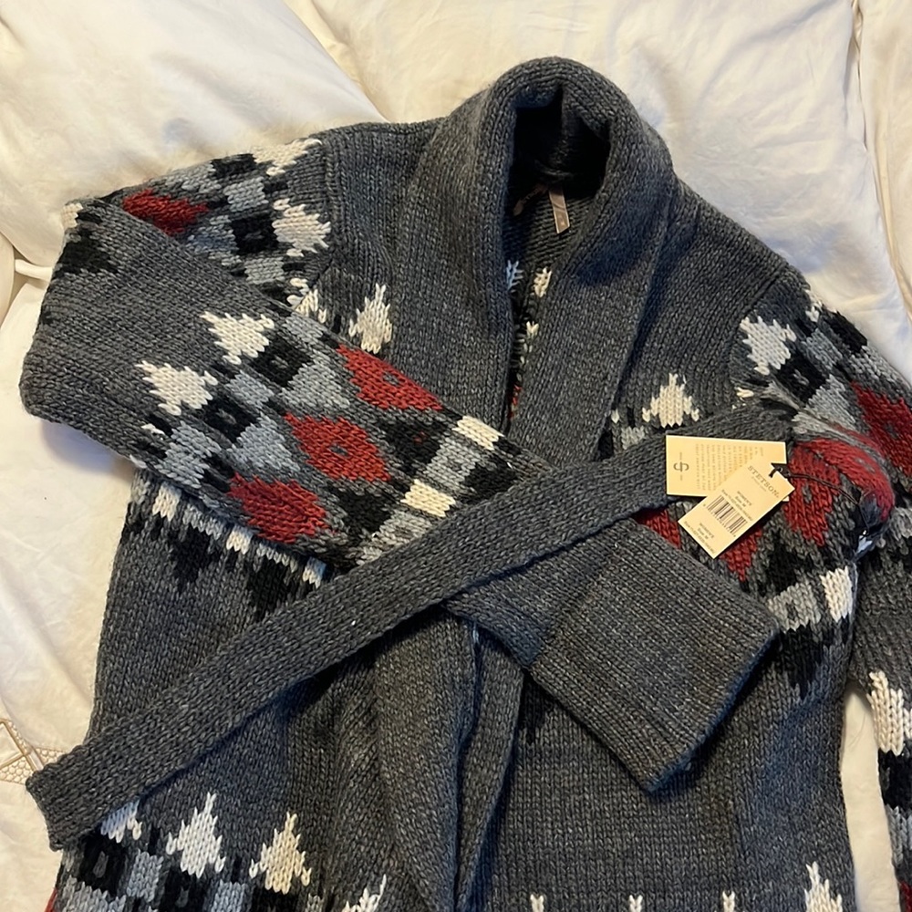 Stetson Womens Chunky Belted Sweater